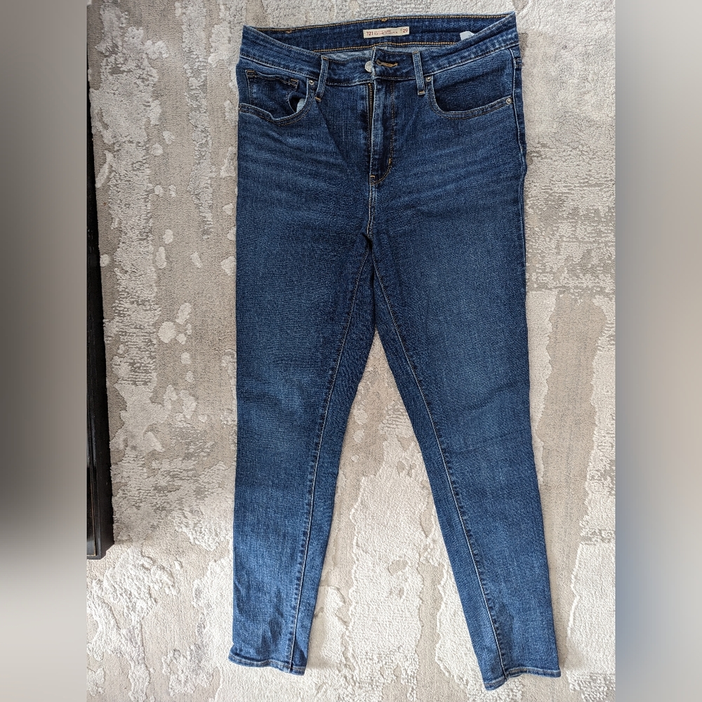 Women's Jeans - Picture 3 of 9